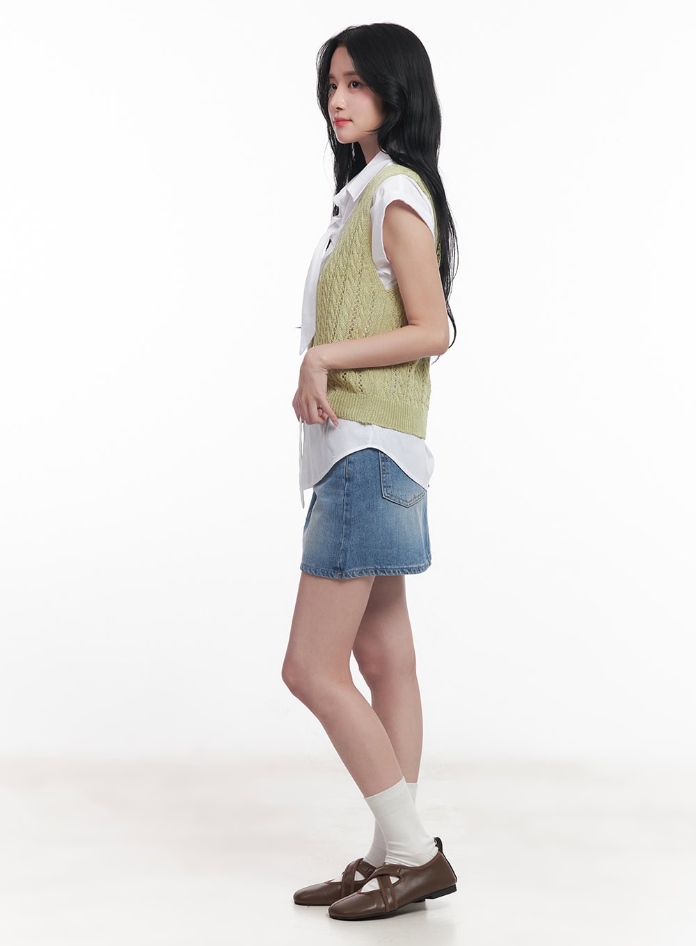 Knit Buttoned Vest Top CY523