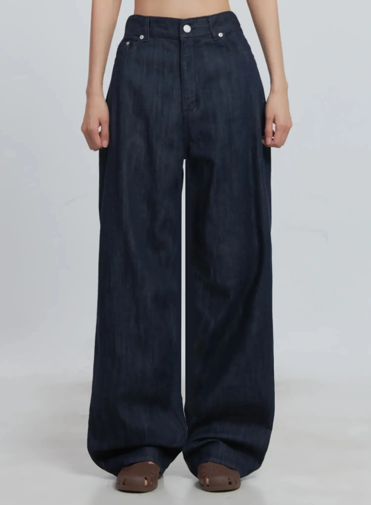 Catie Straight-Fit Jeans IU512