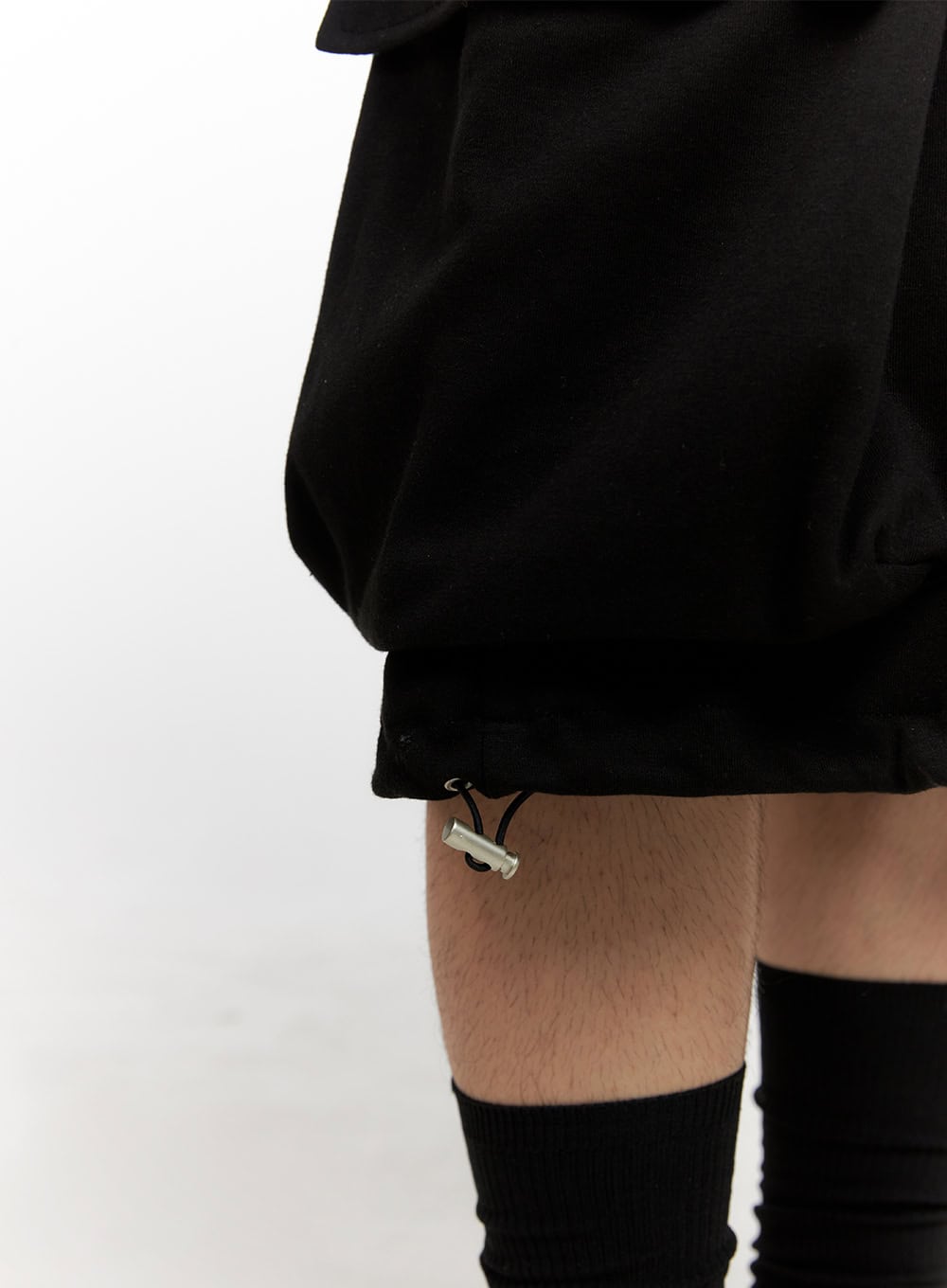 Men's Cargo Sweatshorts (Black) IG409