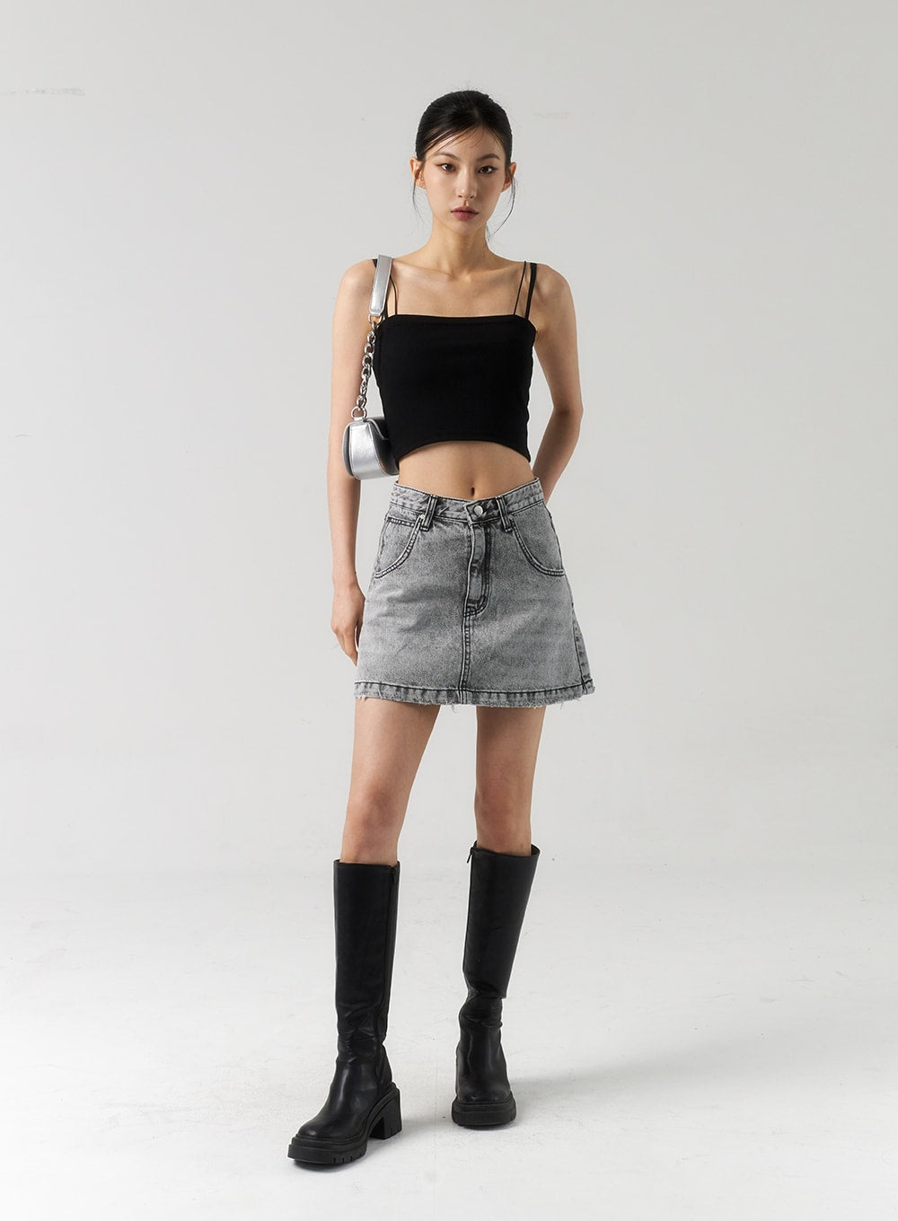 Thin Strap Cropped Top CU320