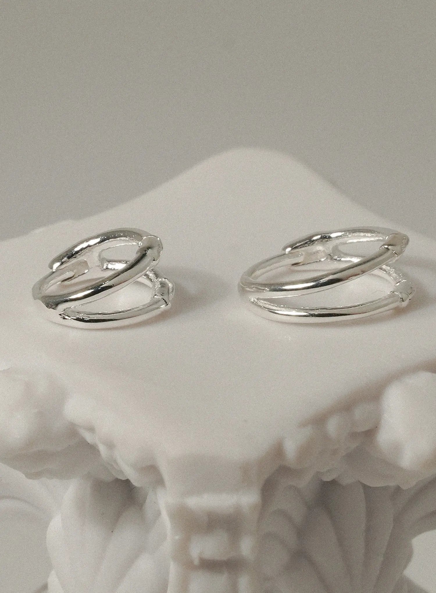 Carson Minimal Snap Earring (1pc) IU506