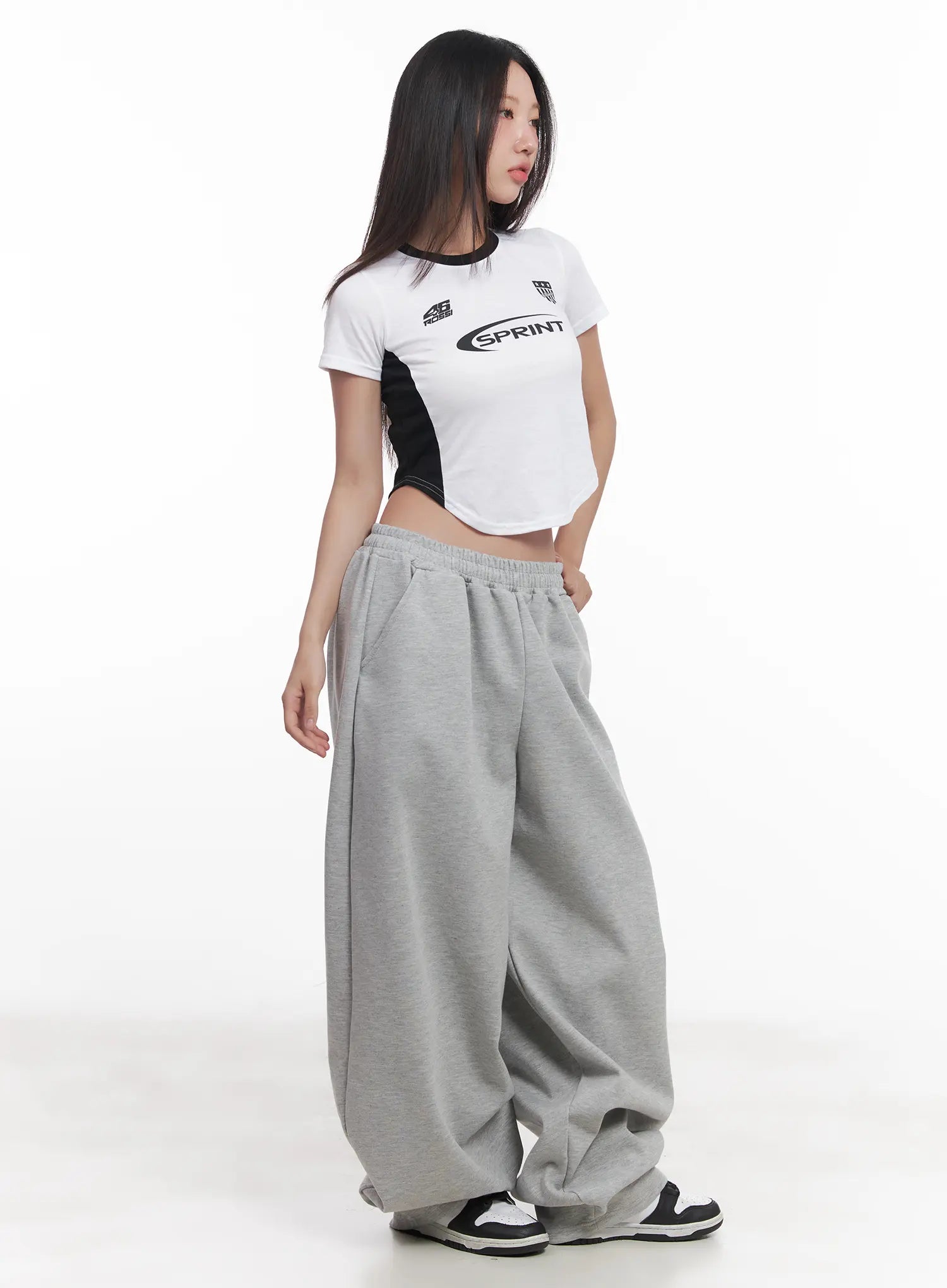 Basic Wide-Fit Sweatpants CU517