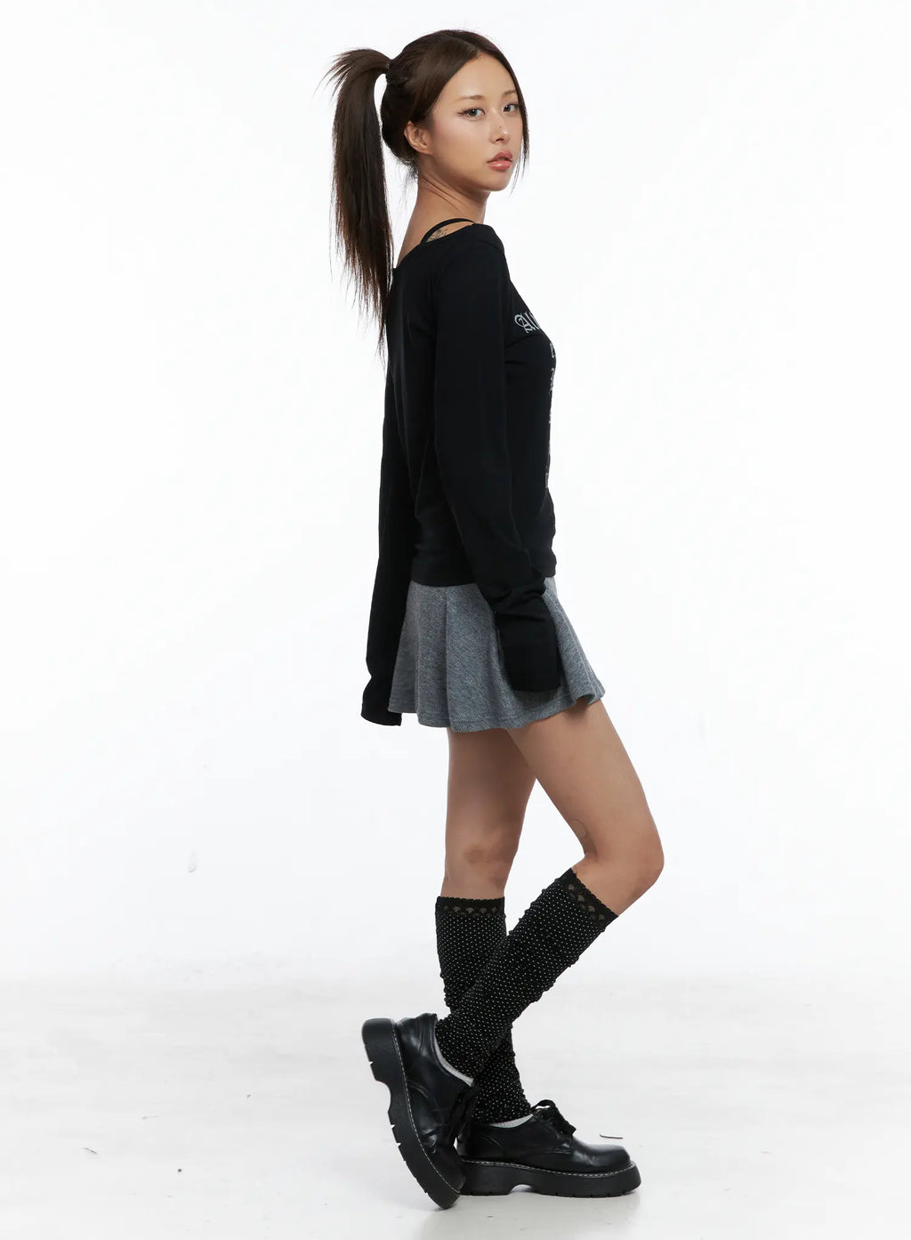 Graphic Off-Shoulder Long Sleeve Top CS505