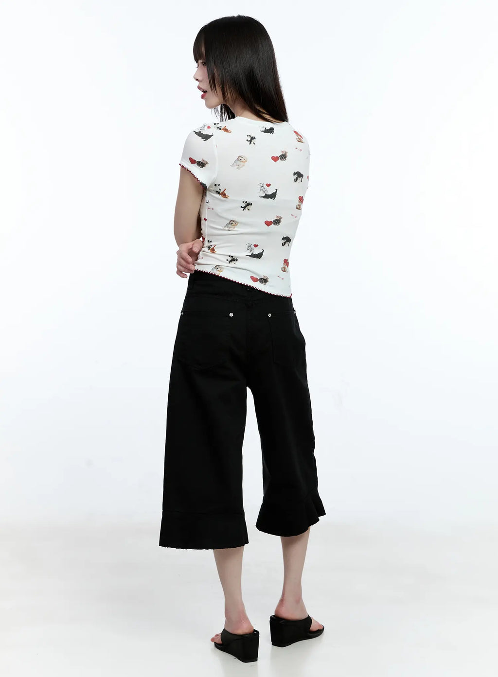 Puppy Lace-Trim Cropped Tee CG511