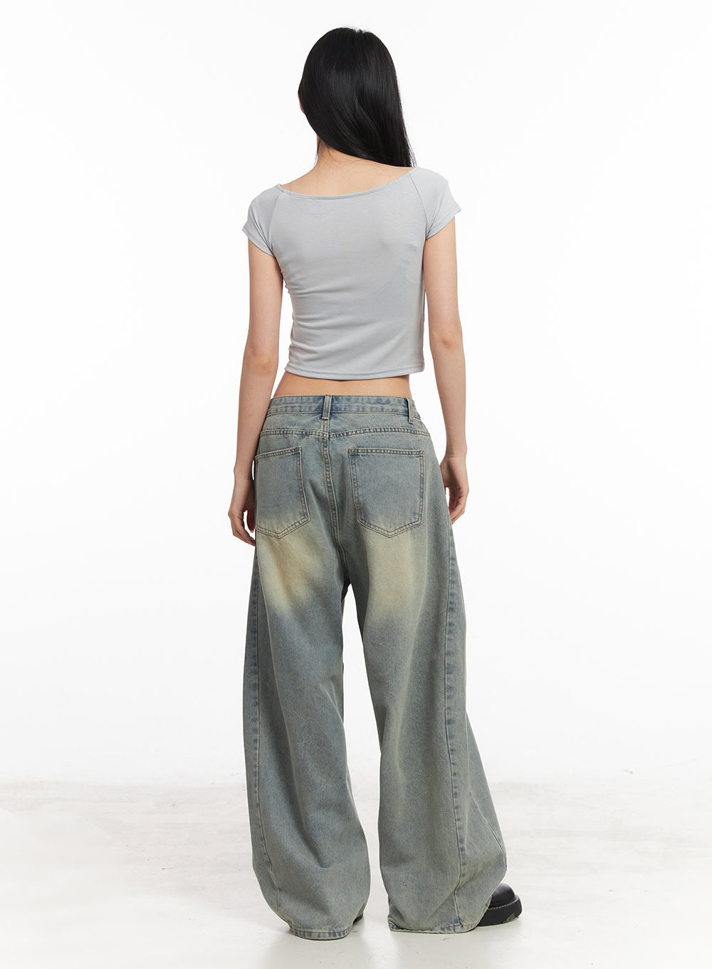 Hillary Washed Wide-Leg Jeans CM504