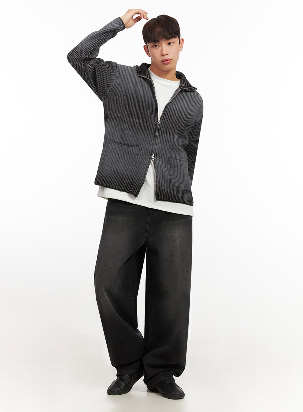 Men's Washed Relaxed-Fit Jeans IF517