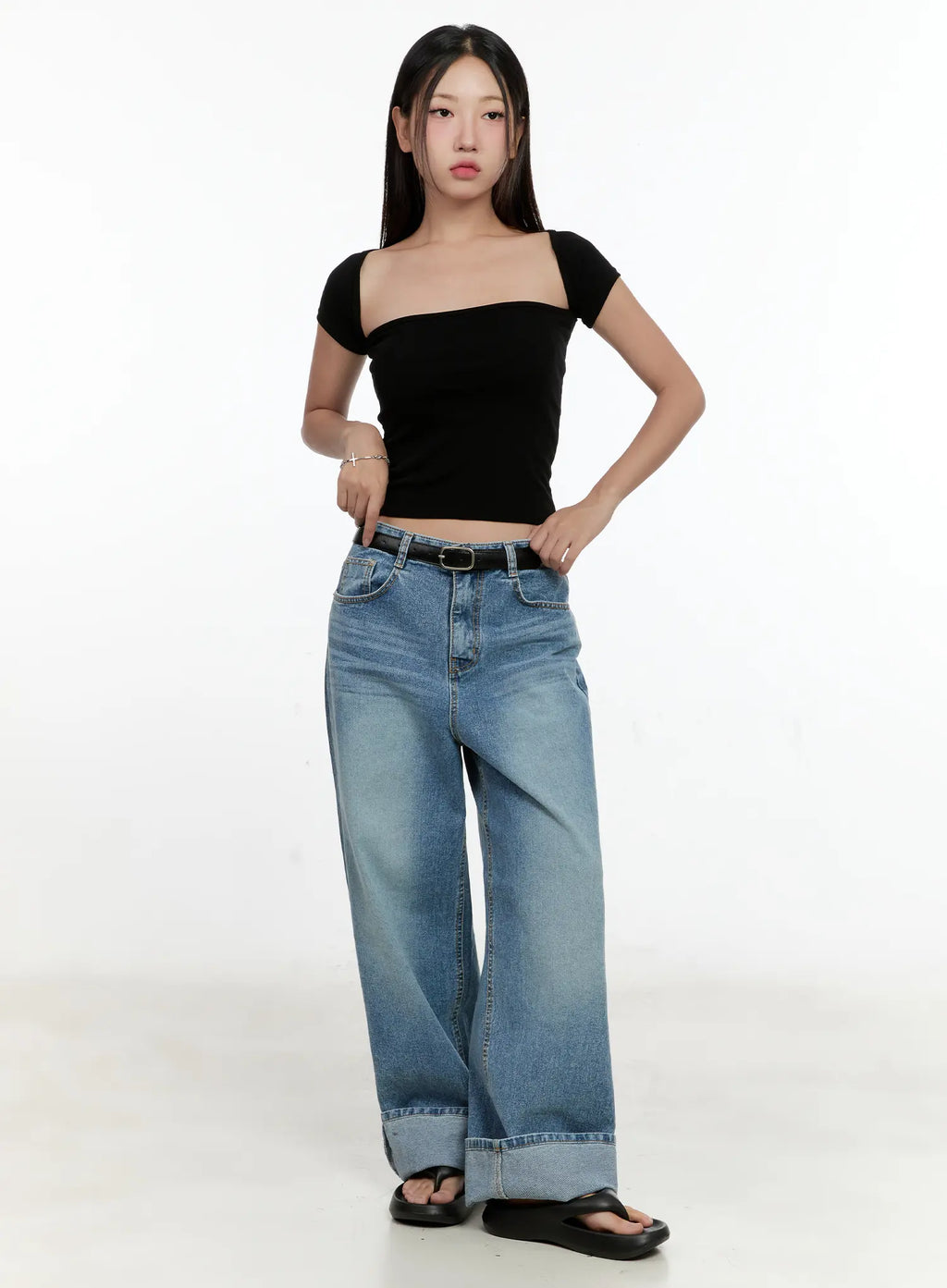 Square-Neck Crop Top CL531