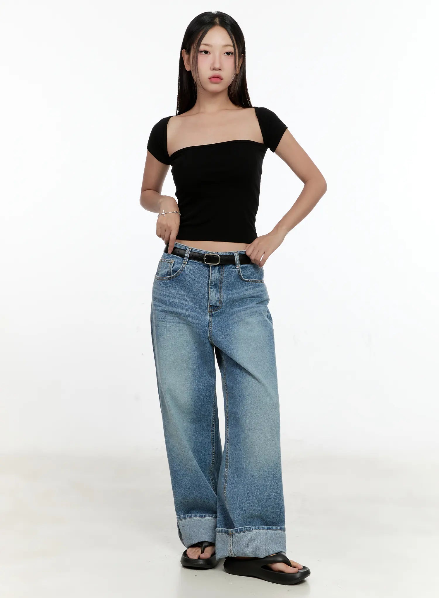 Square-Neck Crop Top CL531