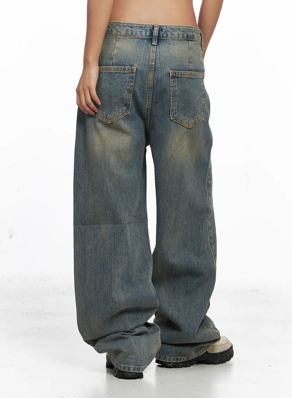 Denver Vintage Washed Semi-Wide Jeans CO513