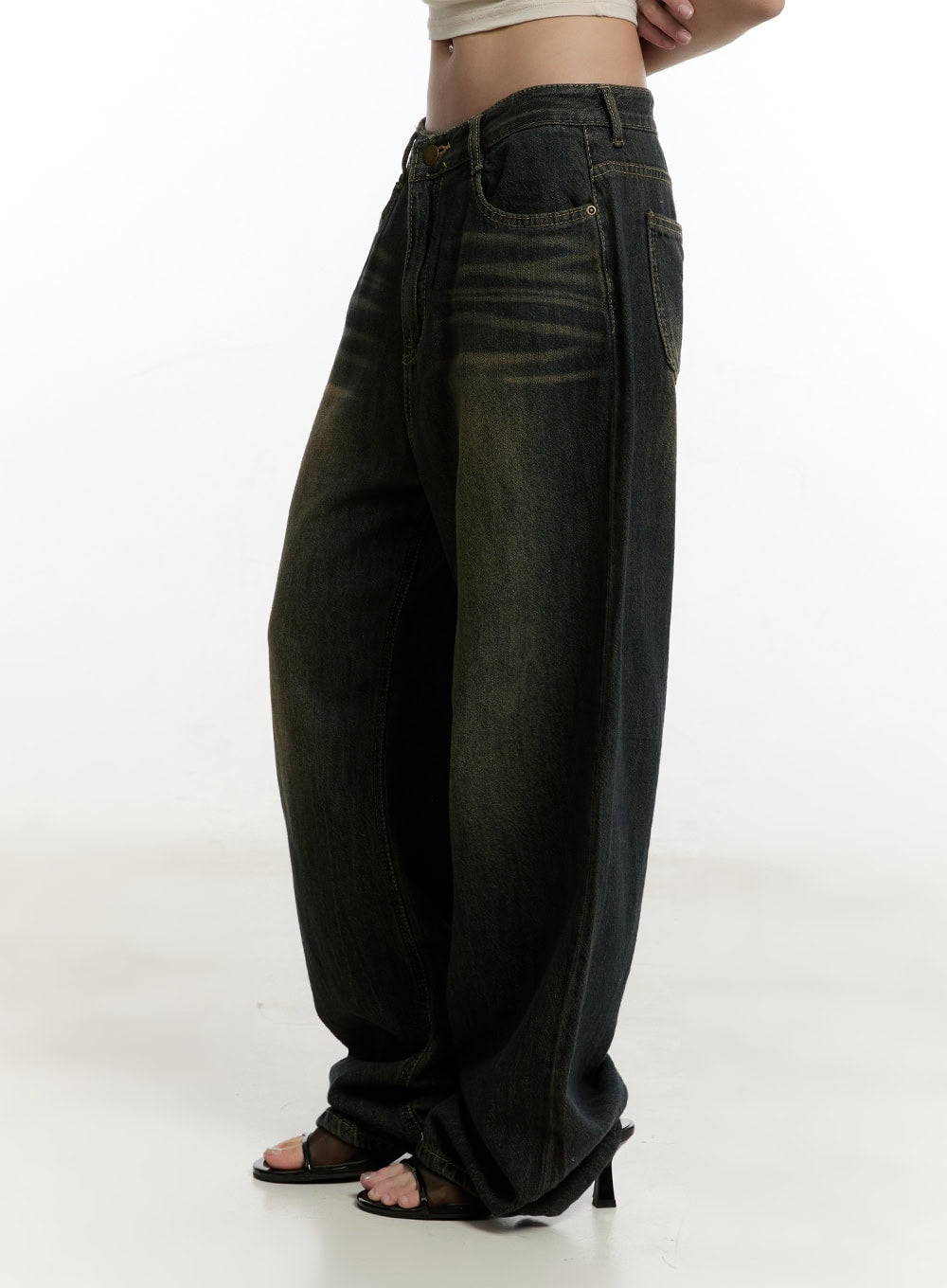 Caty Washed Wide-Leg Jeans CY506