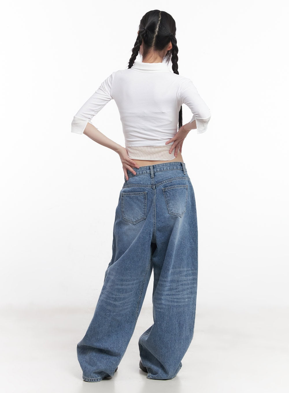 Alessa Washed Wide-Fit Baggy Jeans CU505