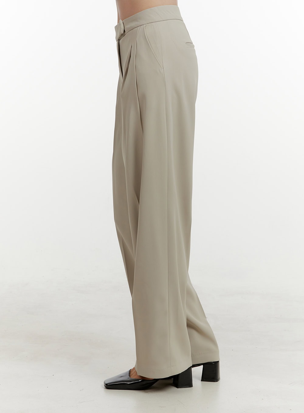Solid Wide-Fit Trousers OY409