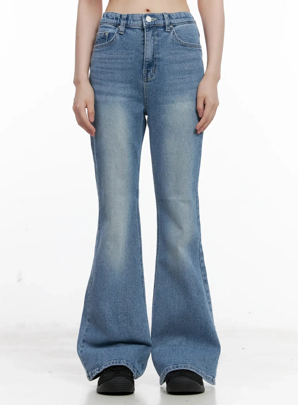 Hikaru High-Waist Flare Jeans IL531