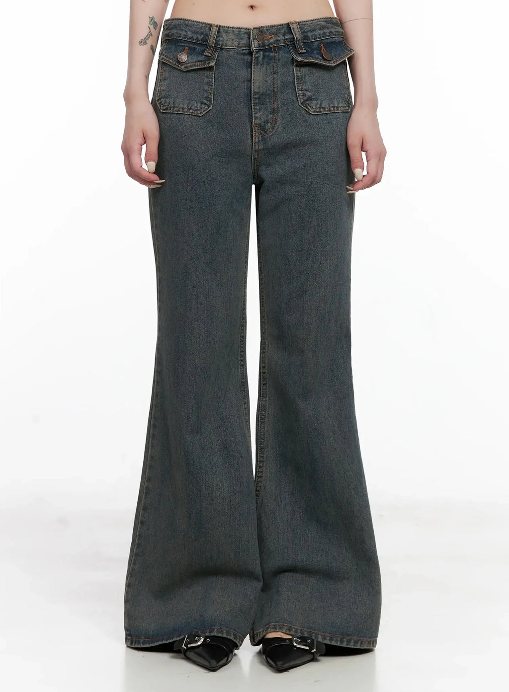 Rayne Washed Flared Jeans IS508