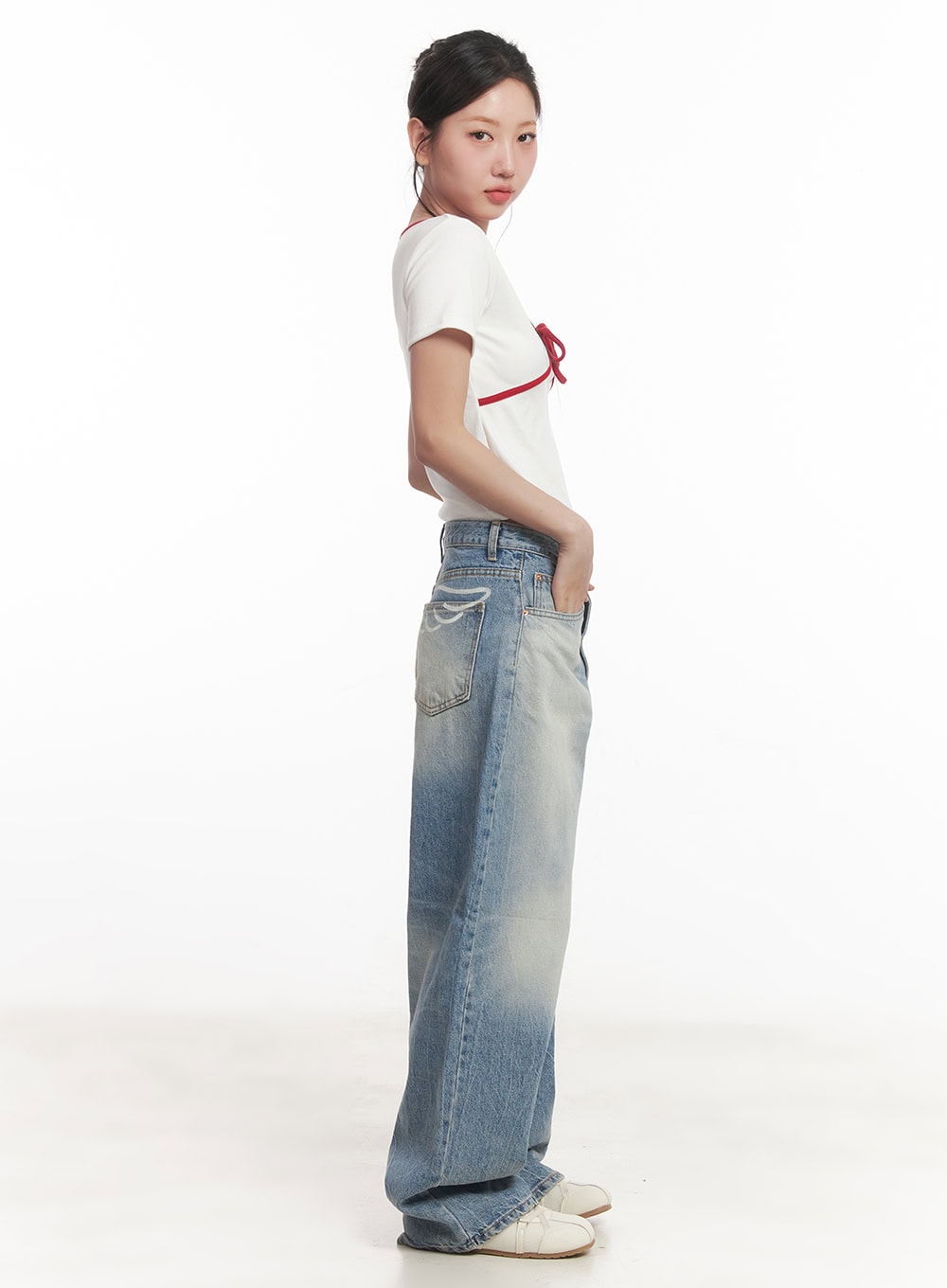 Lumira Back-Detail Washed Wide Leg Jeans CA530