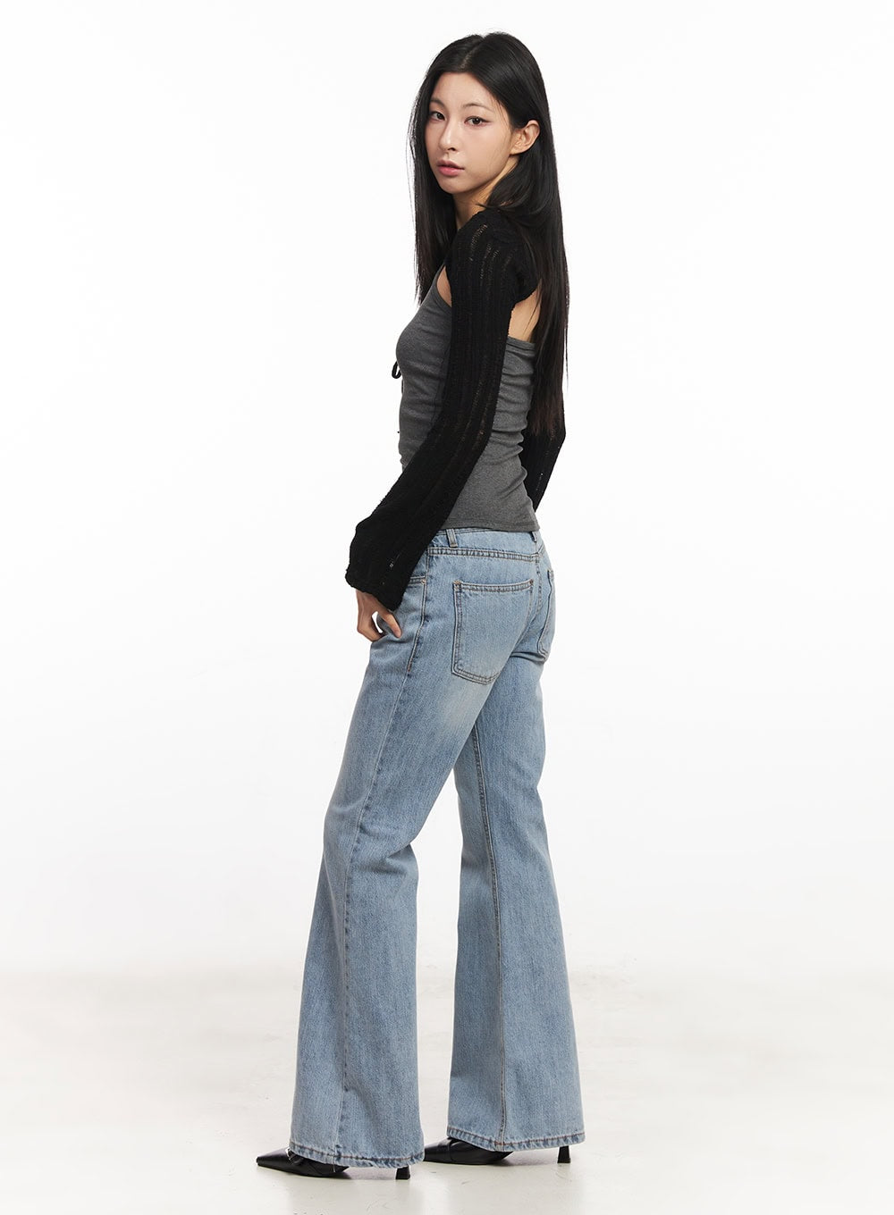 Vesper Low-Rise Bootcut Jeans CA516