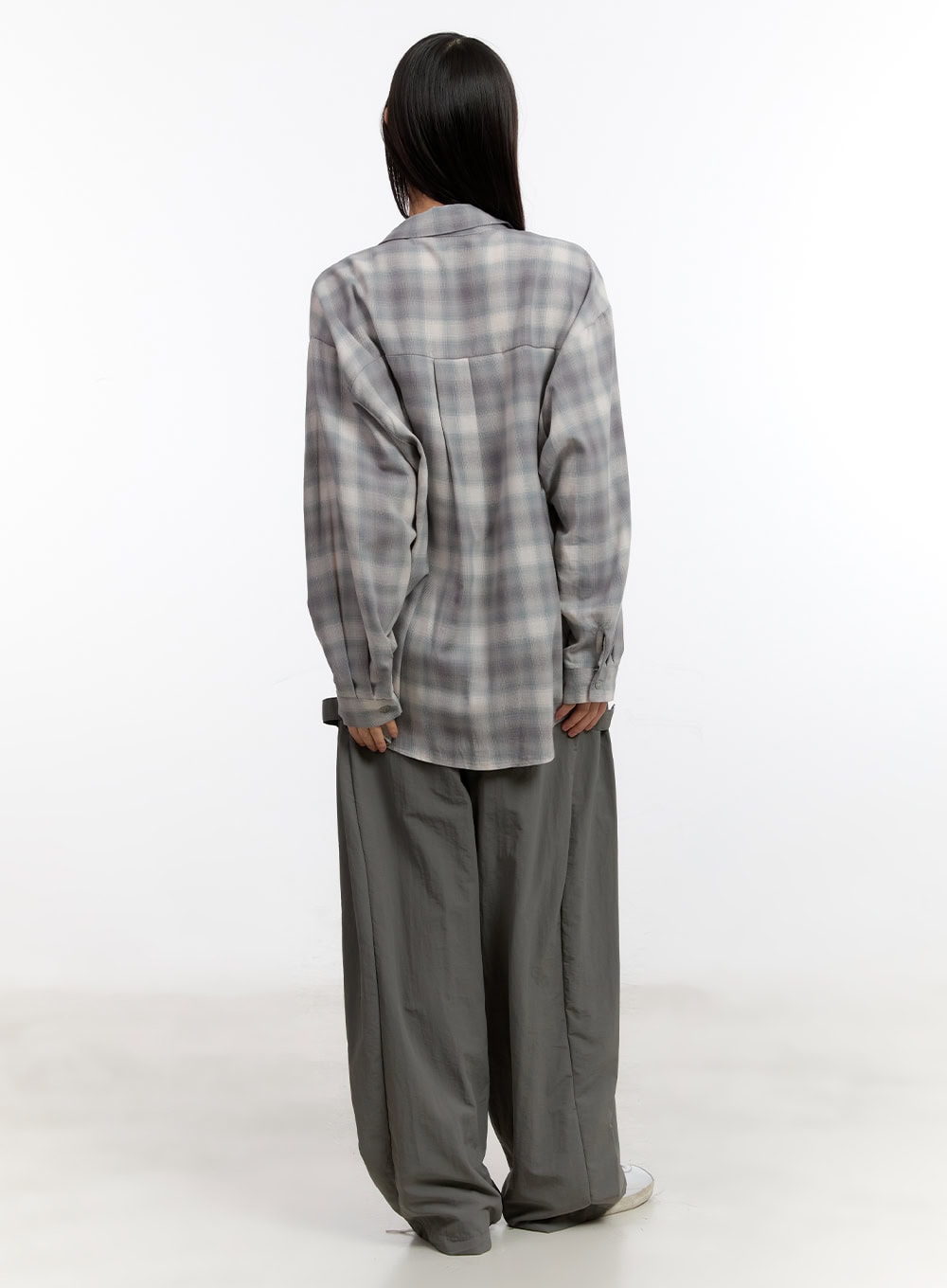 Oversize Checkered Collared Shirt CA509