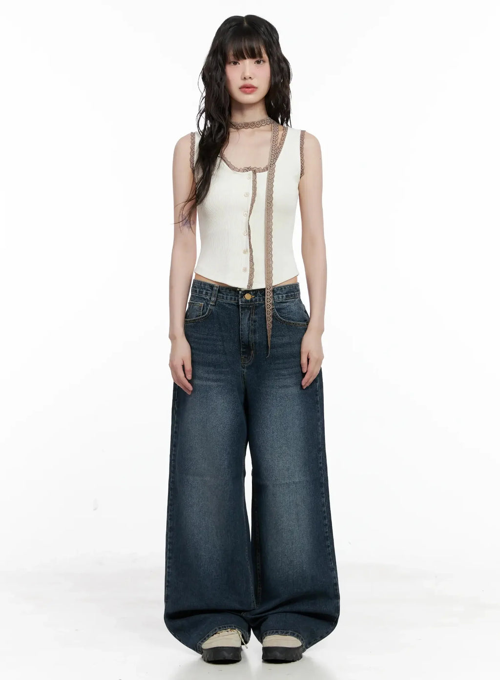 Embroidered Lace Trim Tank Top IL531