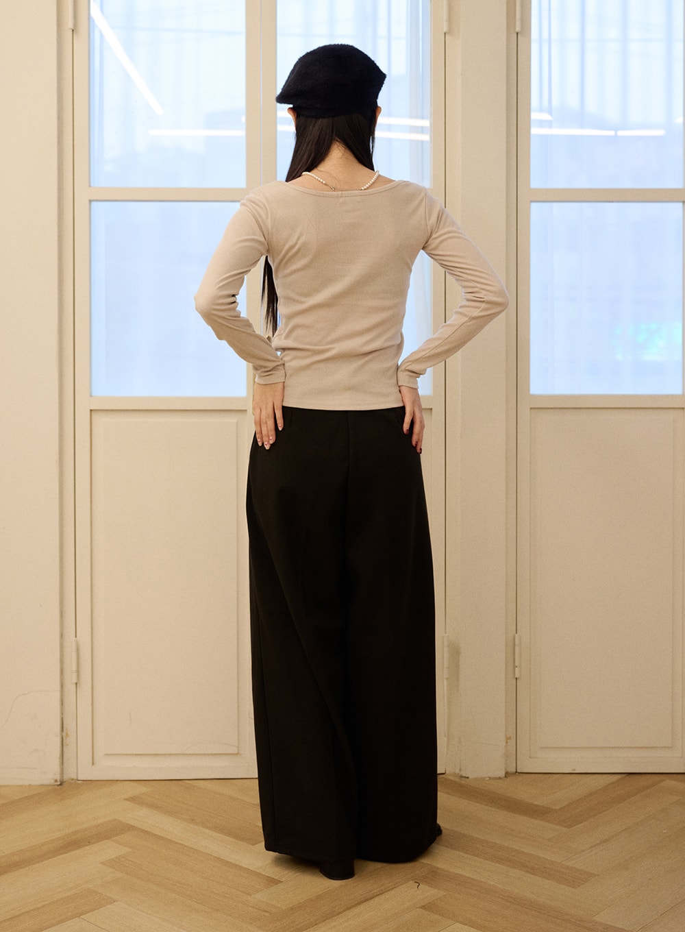 Long Sleeve U-Neck Top OD327