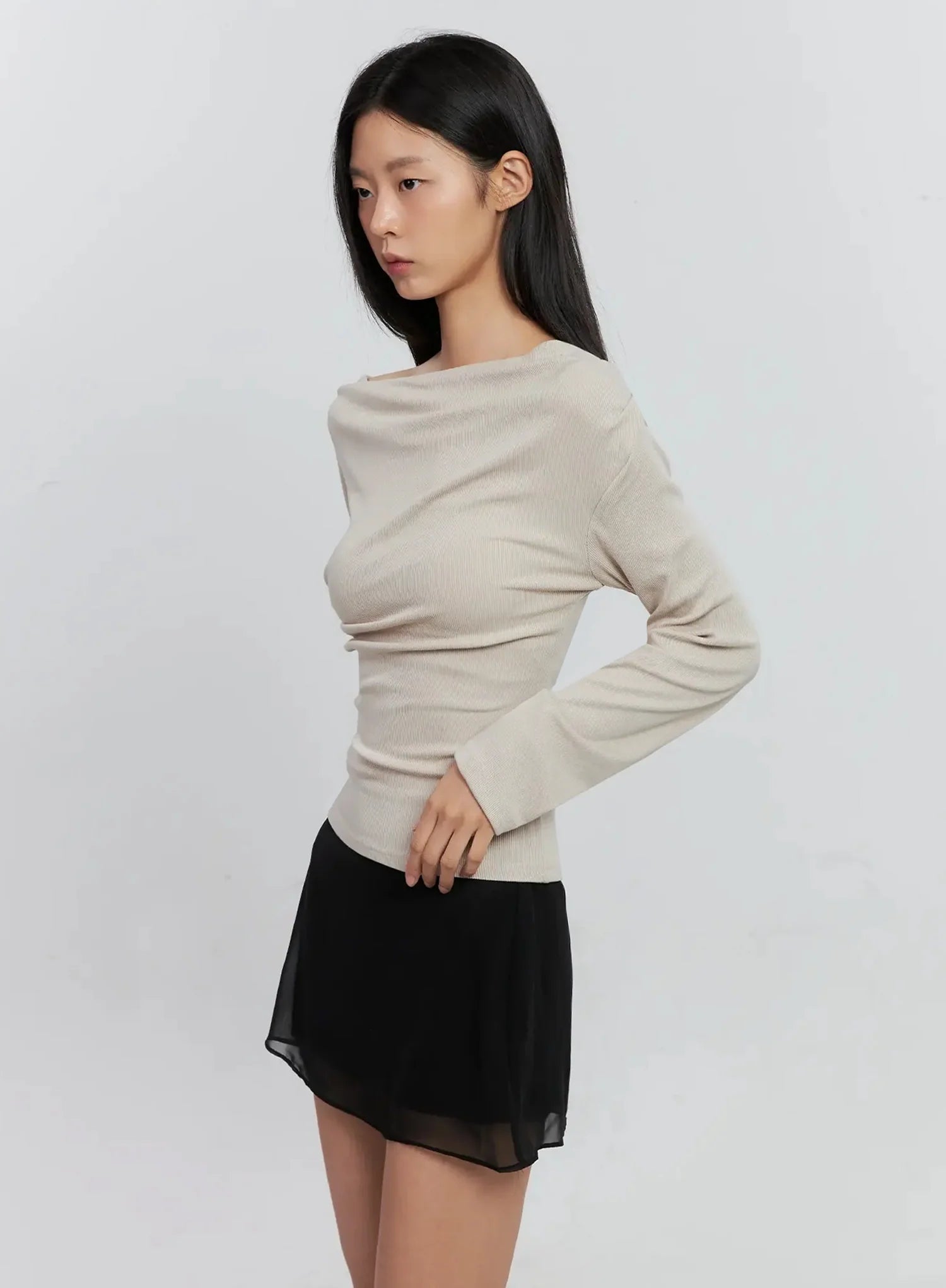 Asymmetric Long Sleeve Top IS516