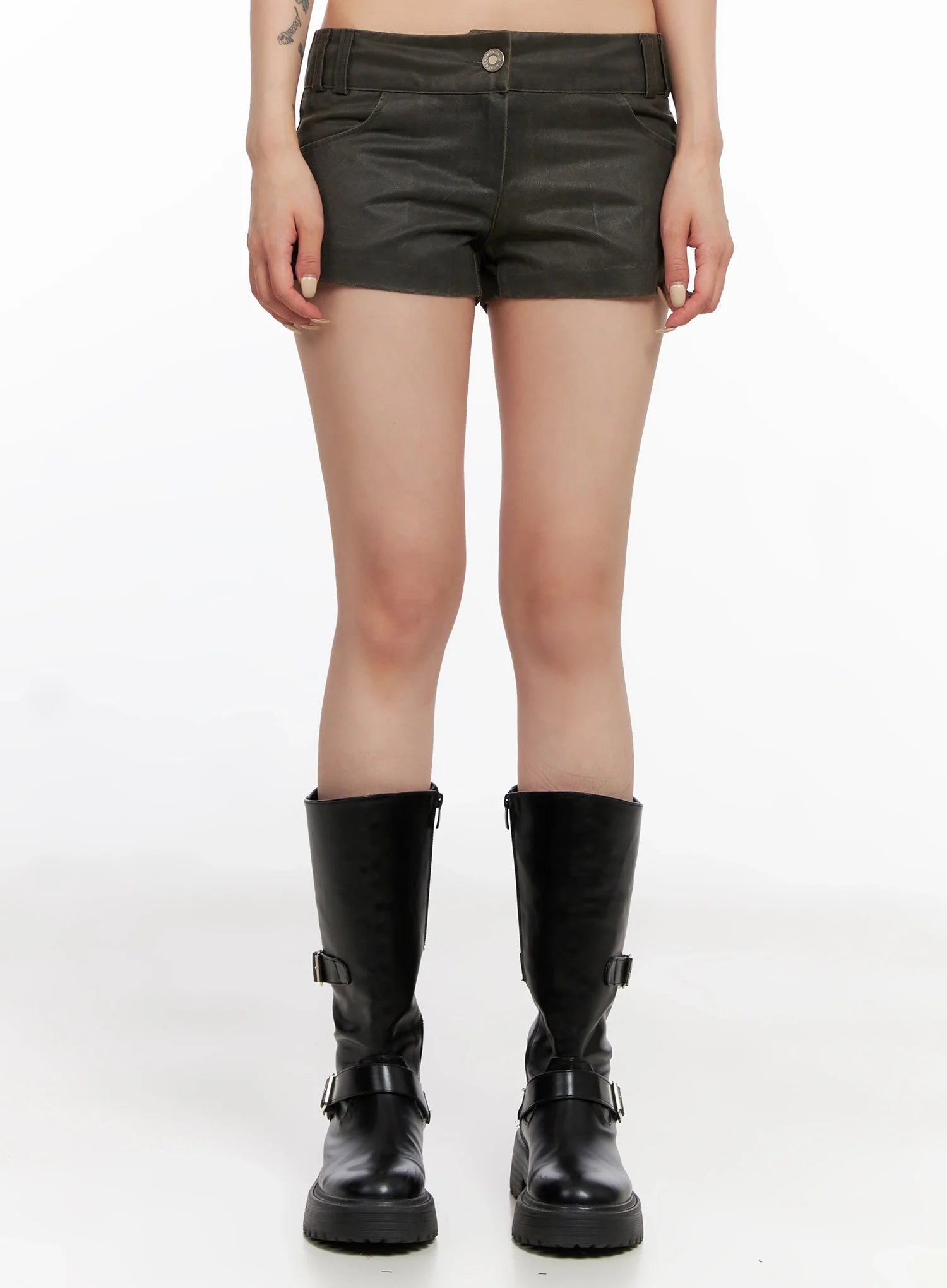 Low Rise Faux Leather Shorts IS508