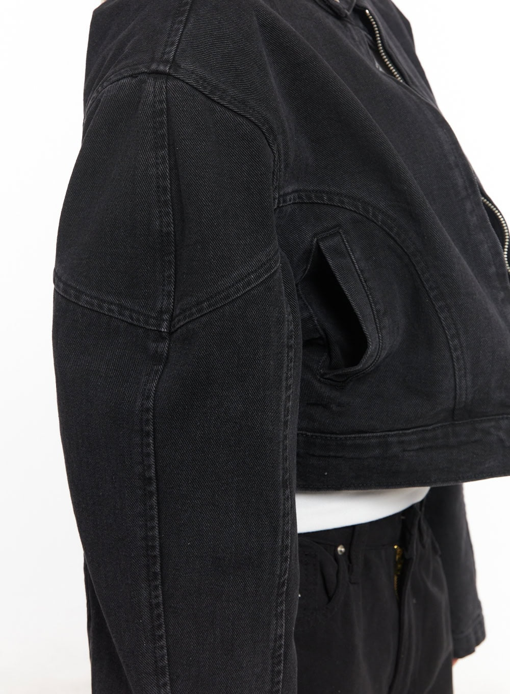 Denim Zip-Up Crop Jacket CM506