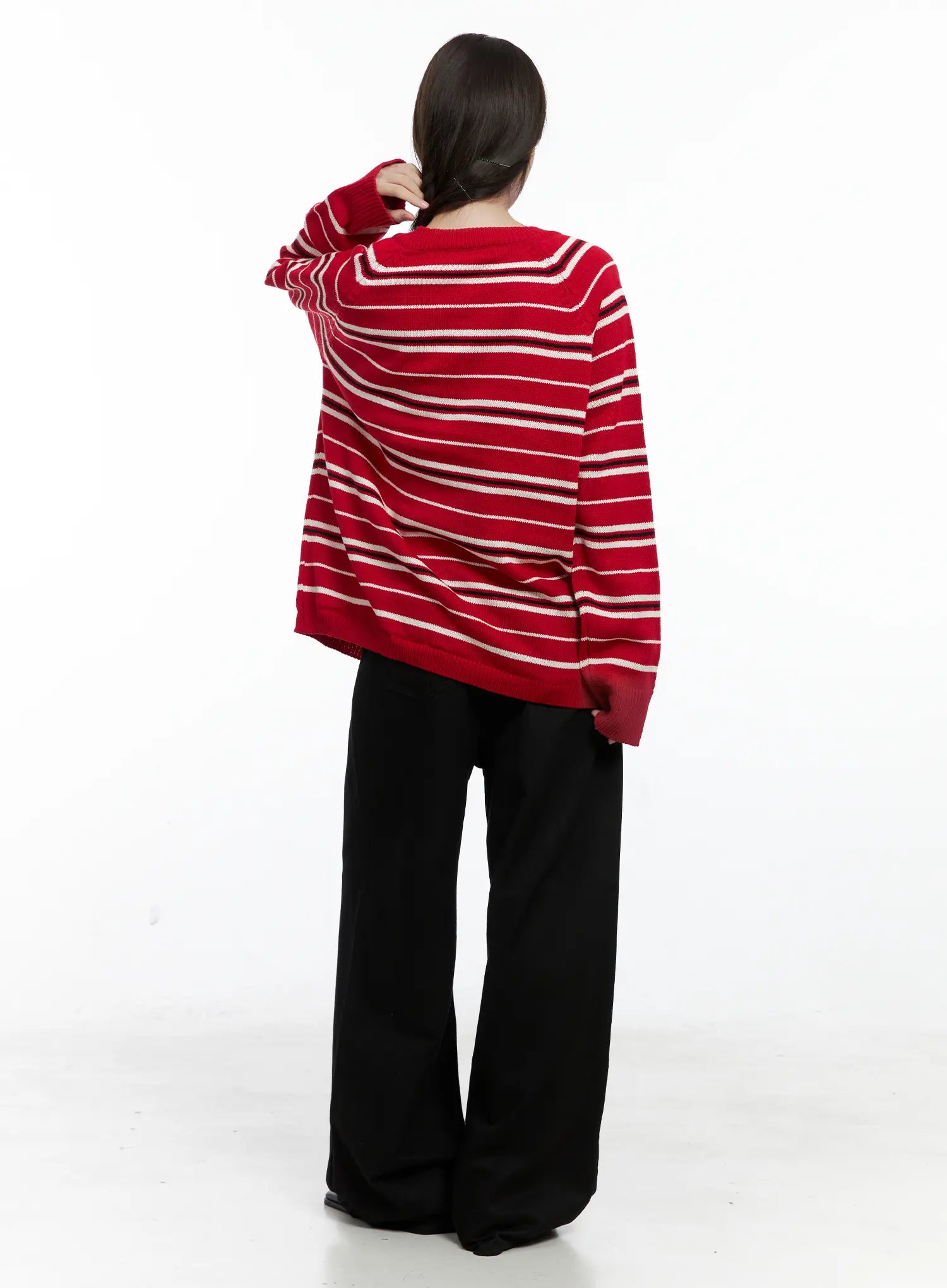 Oversized V-Neck Striped Knit Sweater CO503