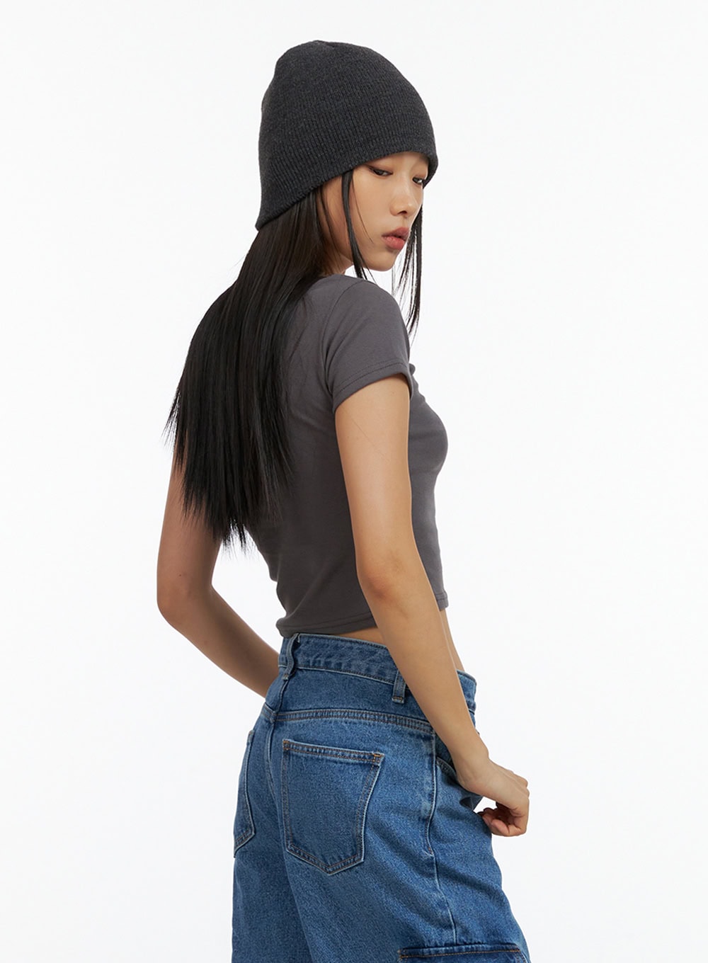 Basic V-Neck Crop Tee IL409