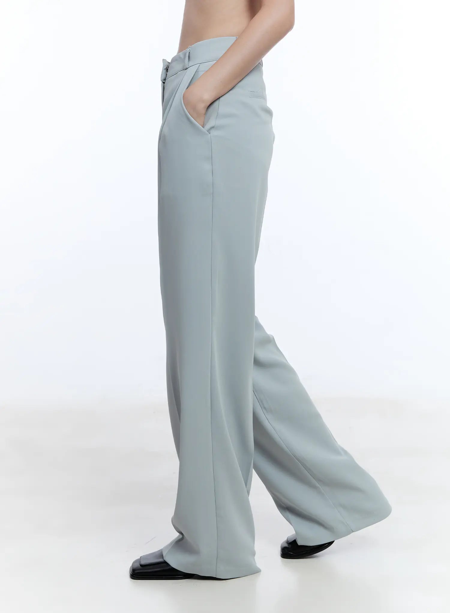 Pintuck Wide-Fit Pants CU513