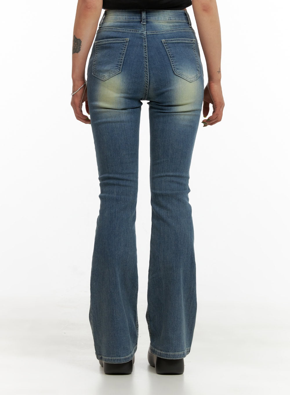 Washed Slim Bootcut Jeans CY429