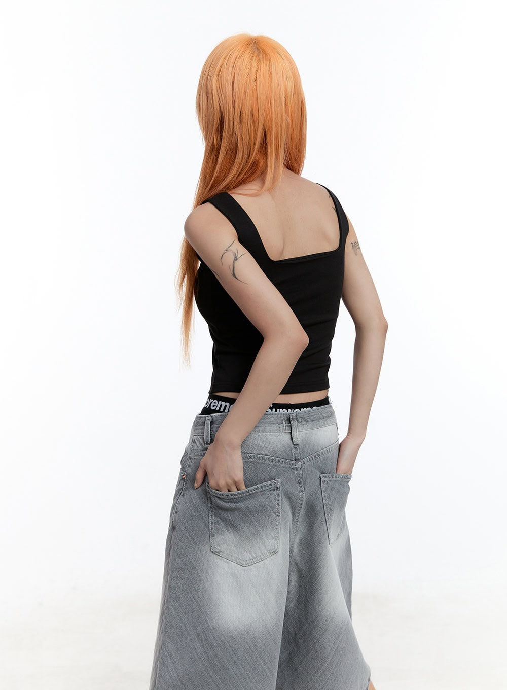 Graphic Square-Neck Tank Top CU502