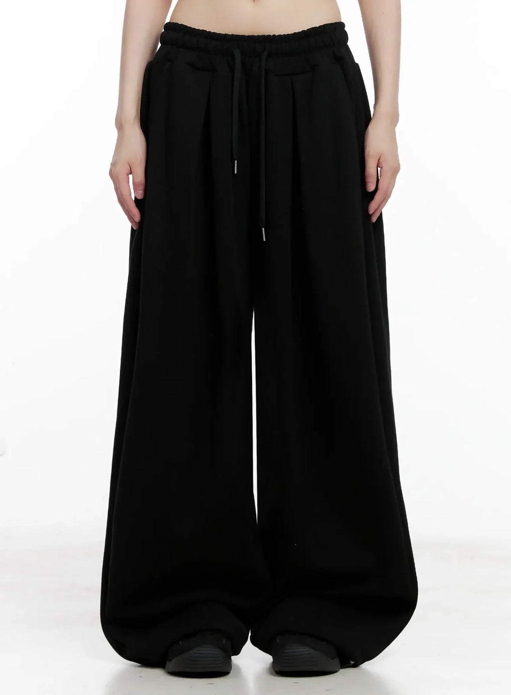 Wide-Leg Drawstring Sweatpants IL528