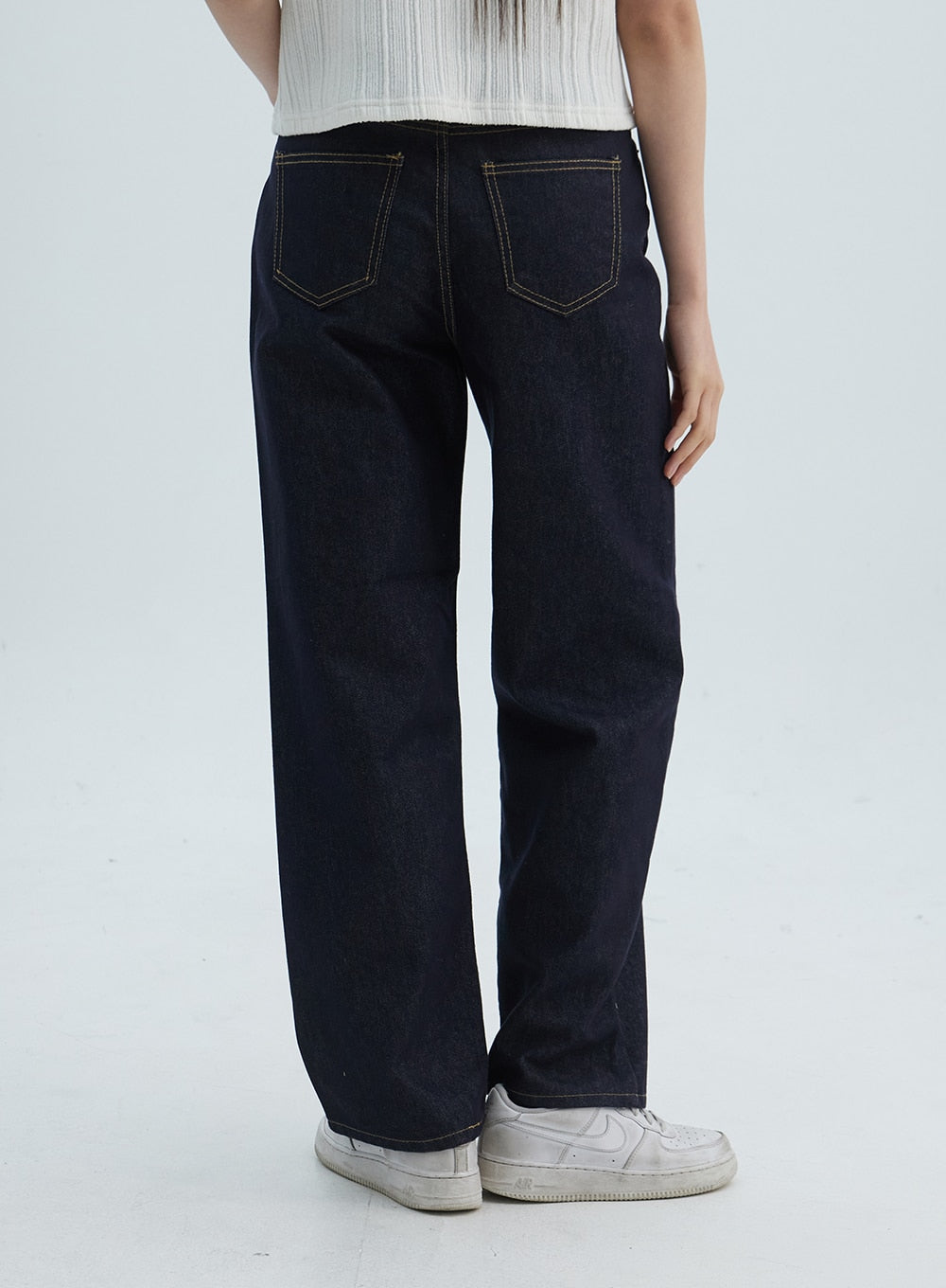 Straight Leg Blue Jeans ON313