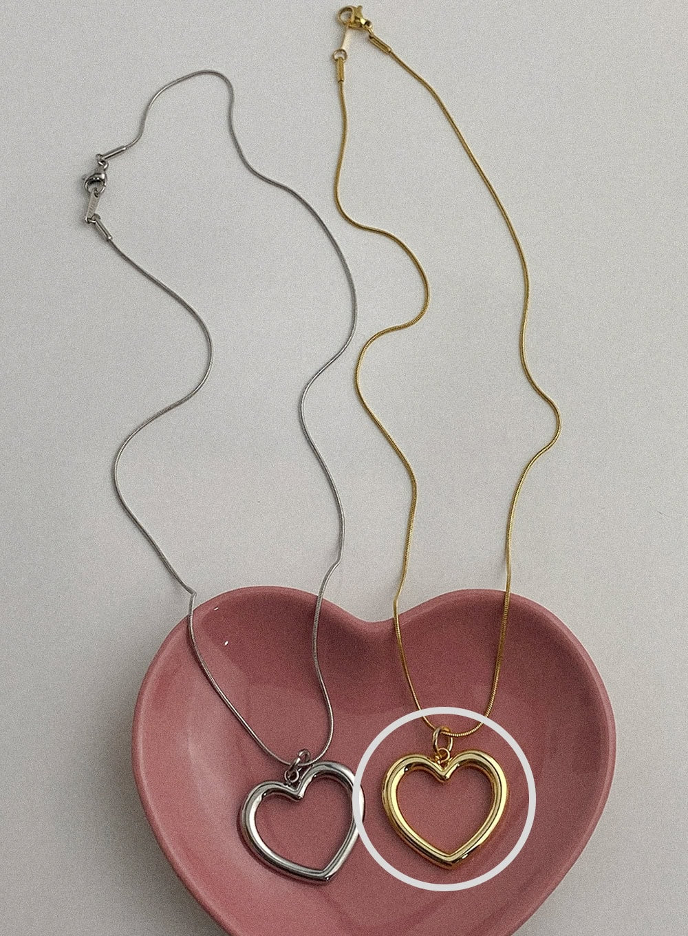 Big Heart Outline Necklace IA517