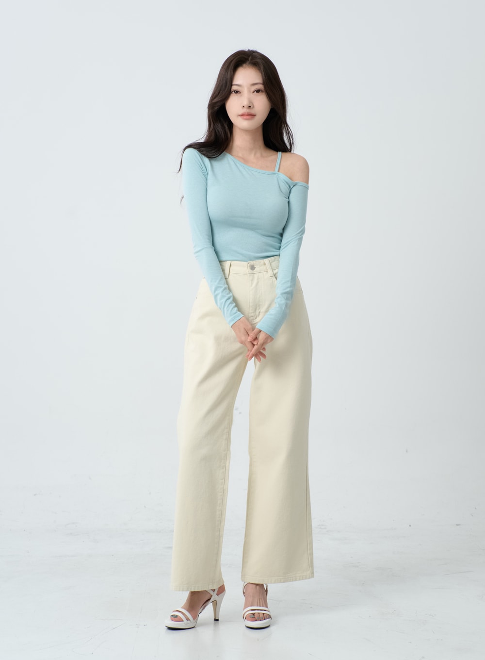 Unbalance Thin Strap Off-Shoulder T-Shirt IO24