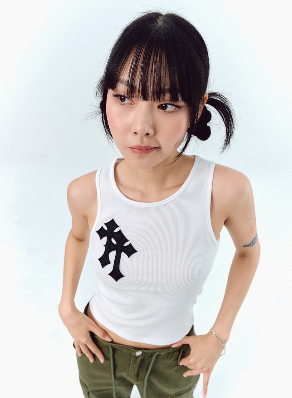 Cross Graphic Tank Top IL328