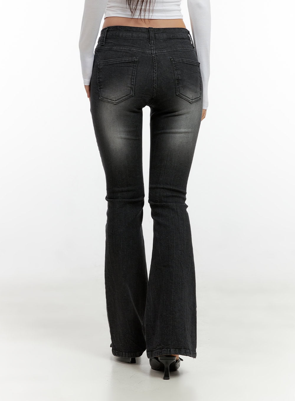Simone Slightly Flared Slim Jeans CN406