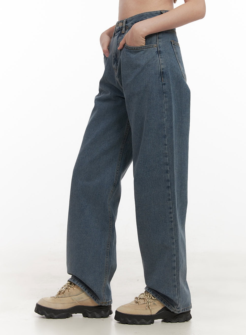 Annabelle Classic Wide-Leg Jeans OD412