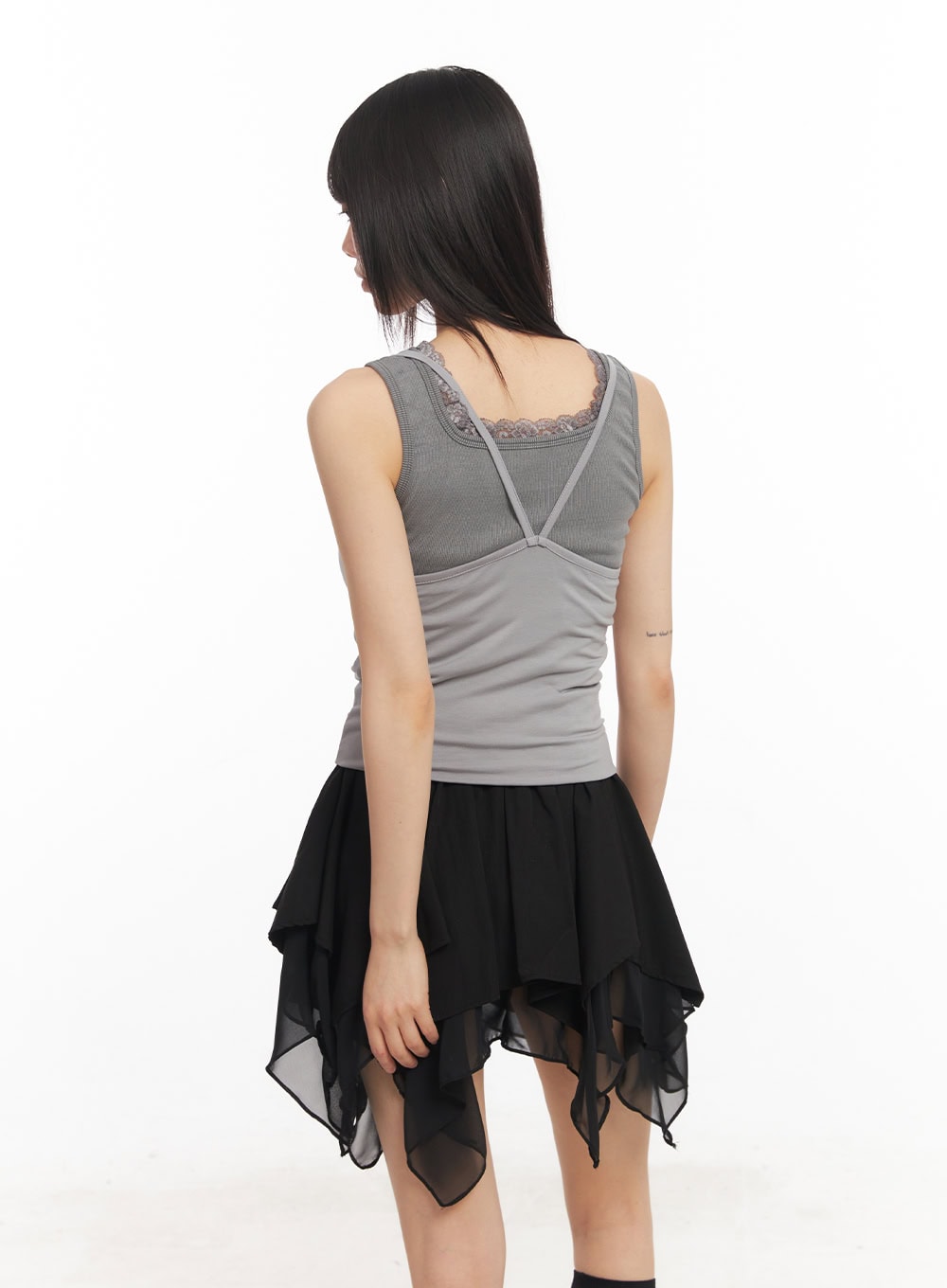 Slim-Fit Layered Lace Tank Top CA523