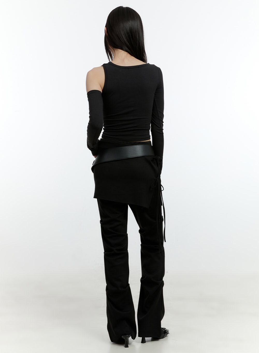 One-Shoulder Cutout Crop Top CF507