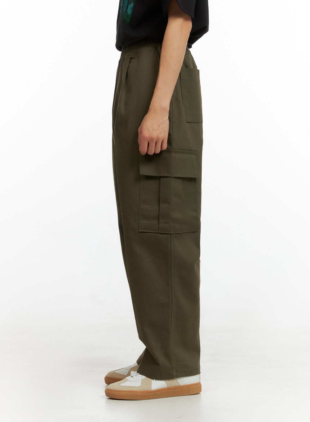 Men's Solid Cargo Pants (Dark Green) IU412