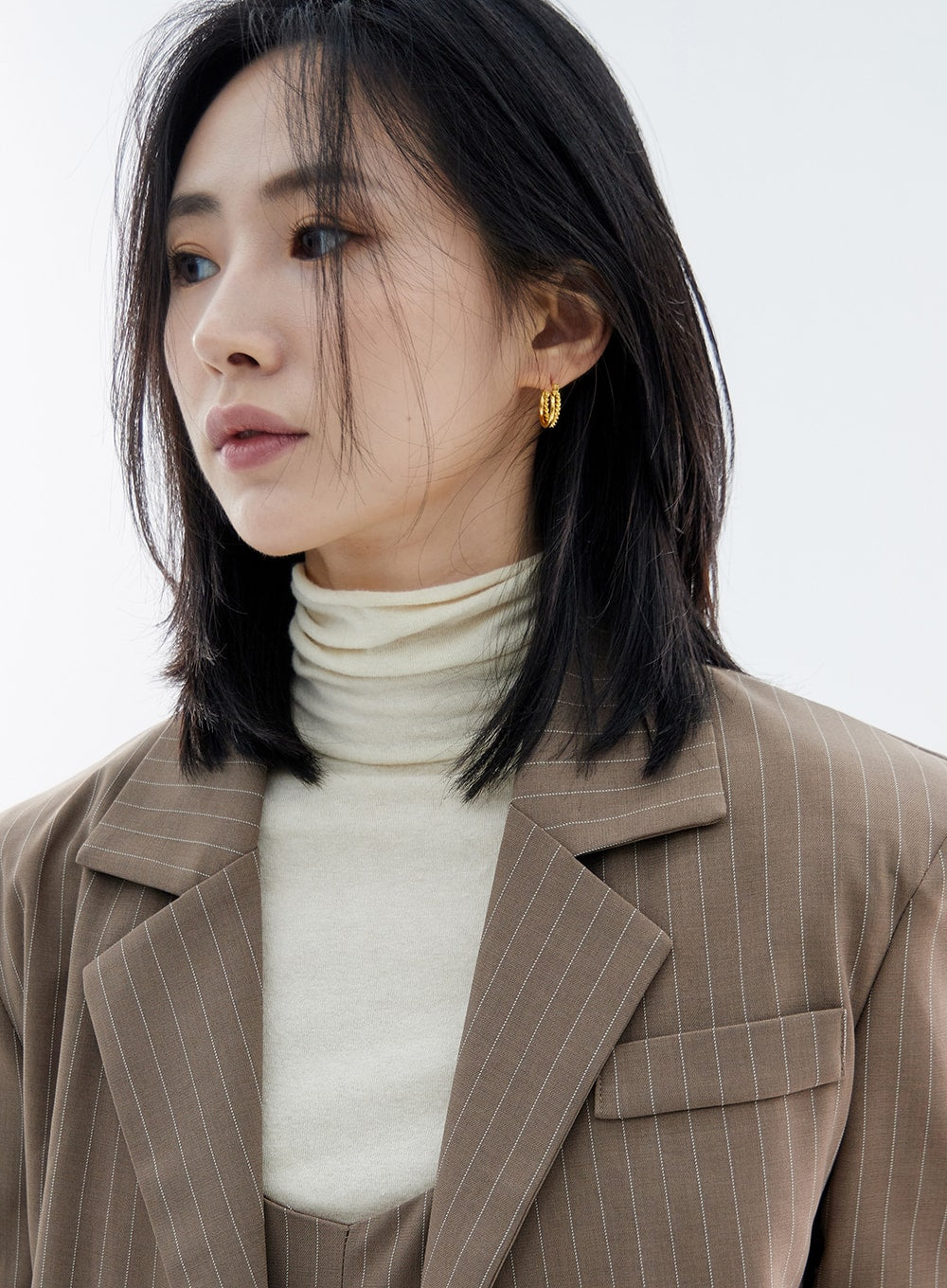 Twisted Two Line Earrings OS30