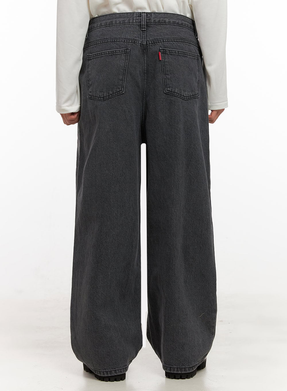 Men's Solid Wide-Fit Jeans ID427