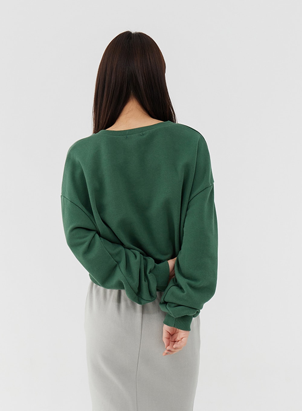 Basic V-Neck Cropped Sweatshirt IG24