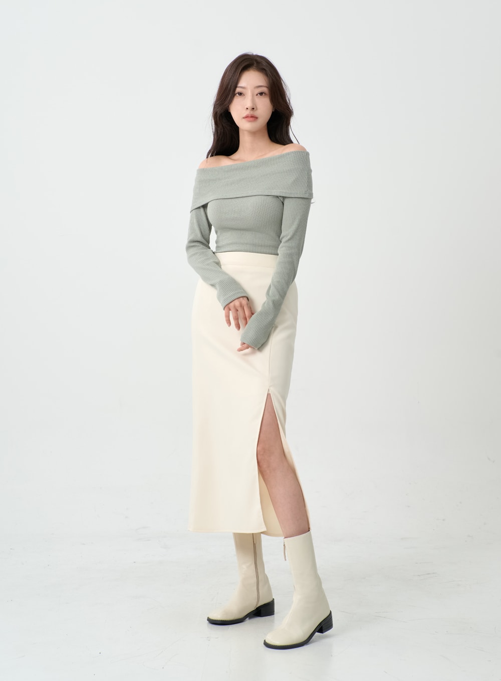 Off Shoulder T-Shirt IO07