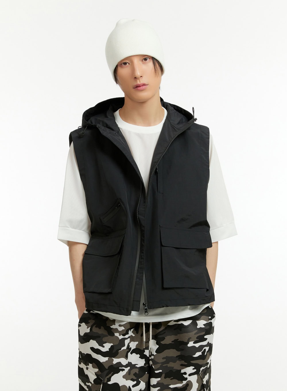 Men's Hooded Nylon Vest IL418