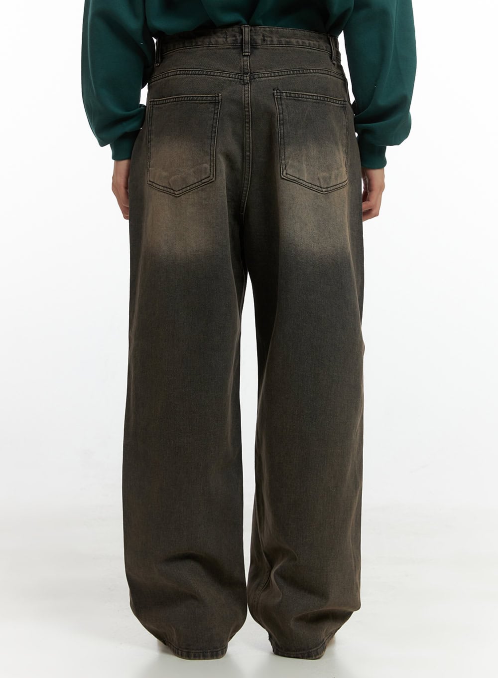 Men's Straight Fit Washed Denim Jeans IO402