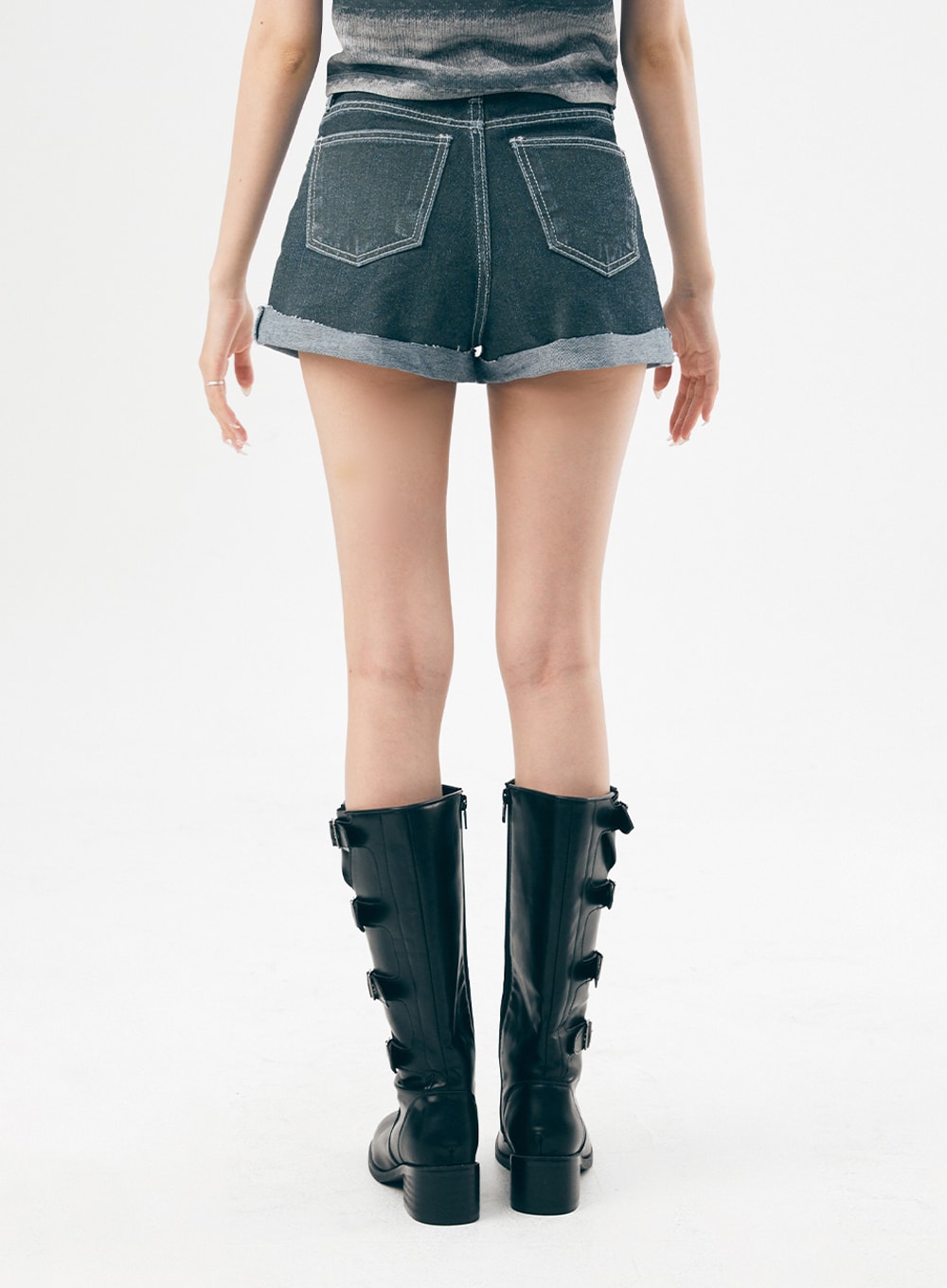 Dark Wash Denim Shorts IL307