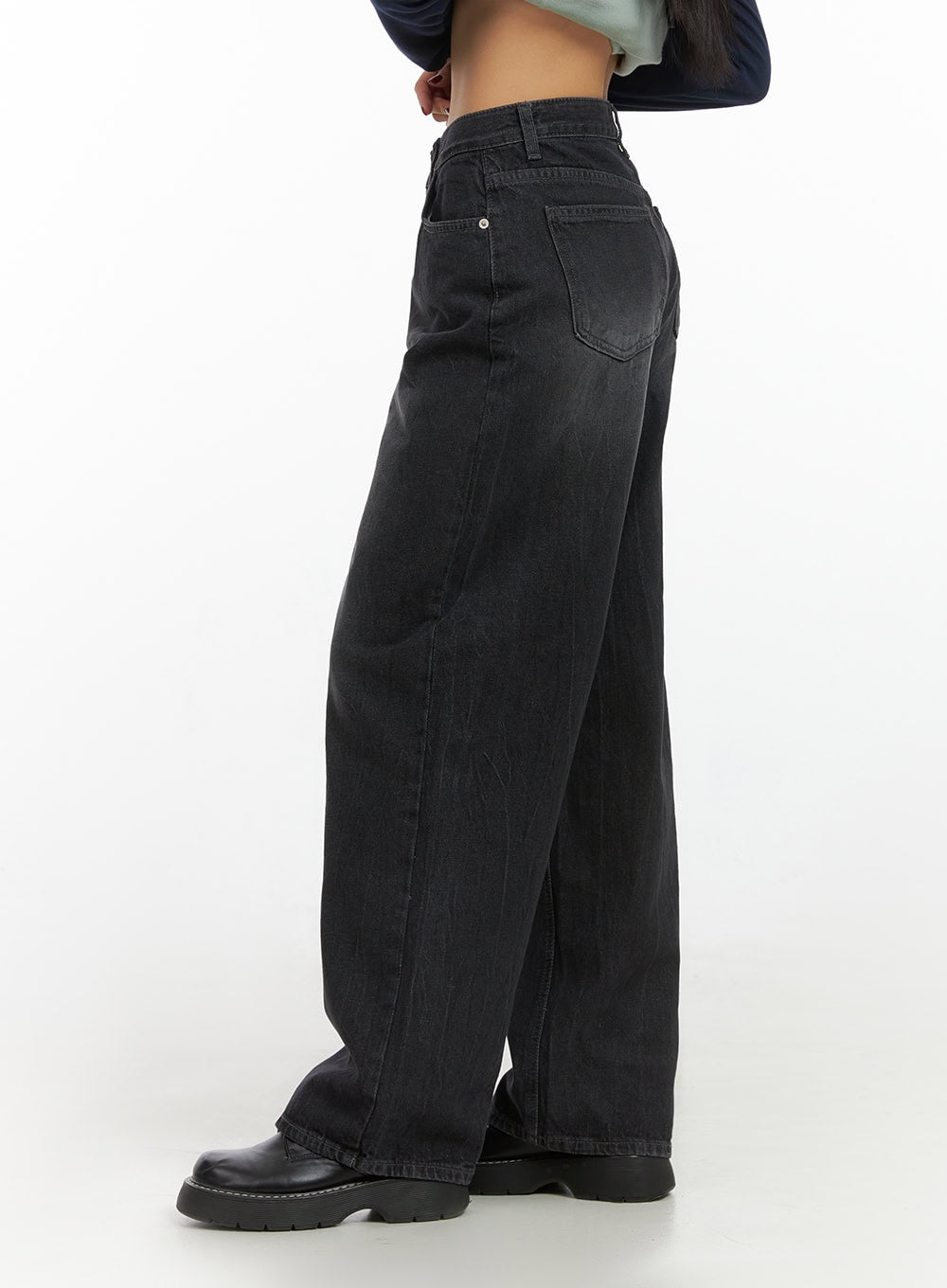 Haven Black-Washed Wide Jeans IS427