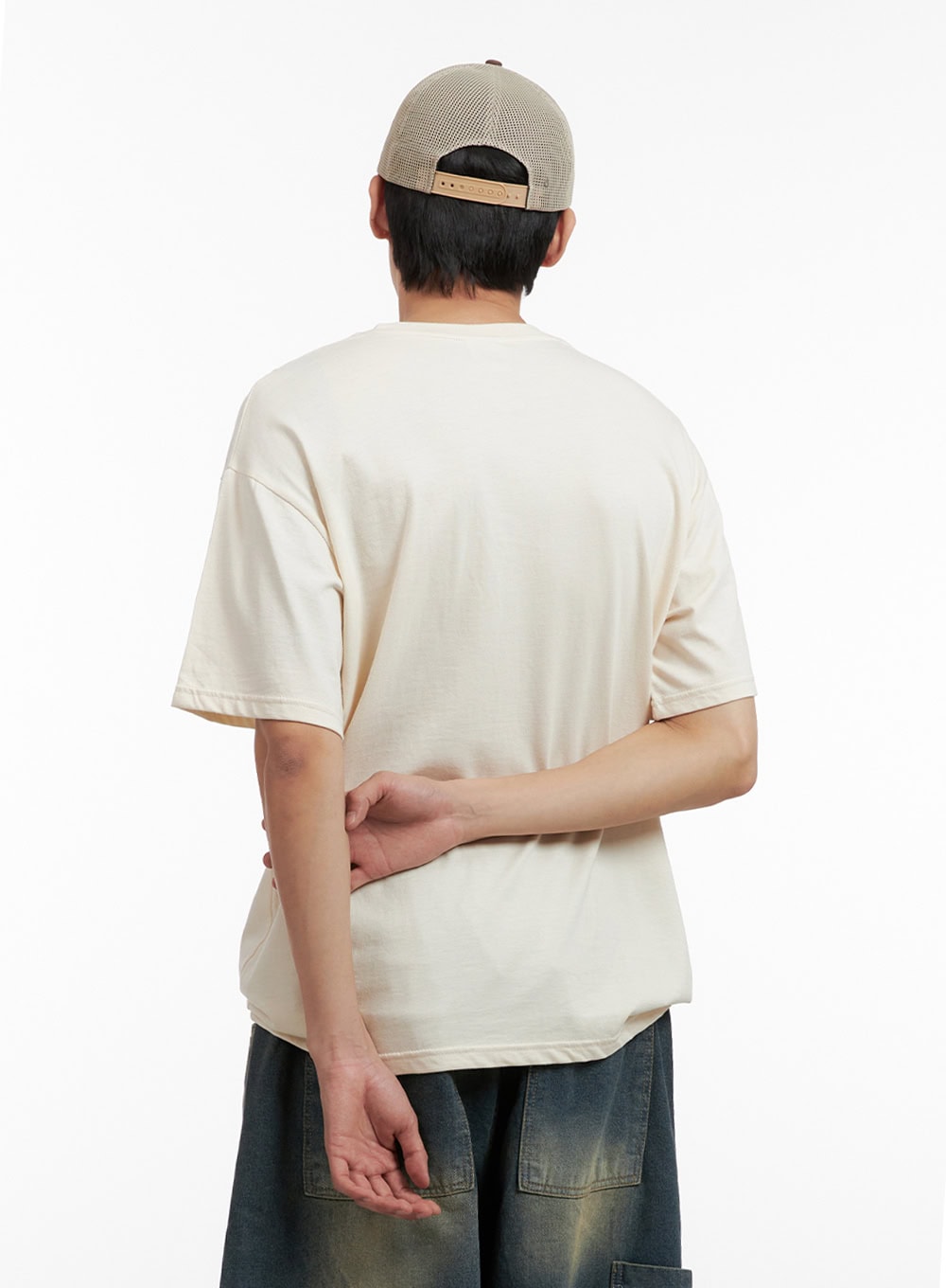 Men's Graphic Round Neck T-Shirt (Light Beige) IL404